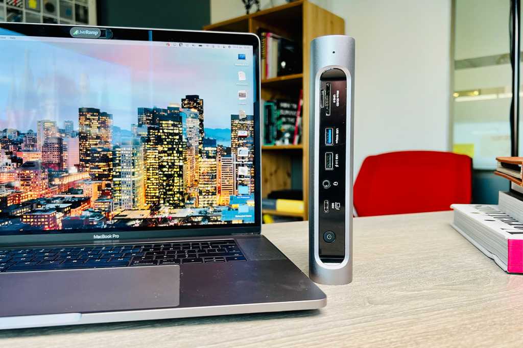 Plugable Thunderbolt 4 & USB4 Quad Display Docking Station review