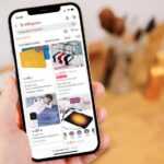 iPhone screen browsing electric blankets on an online retailer